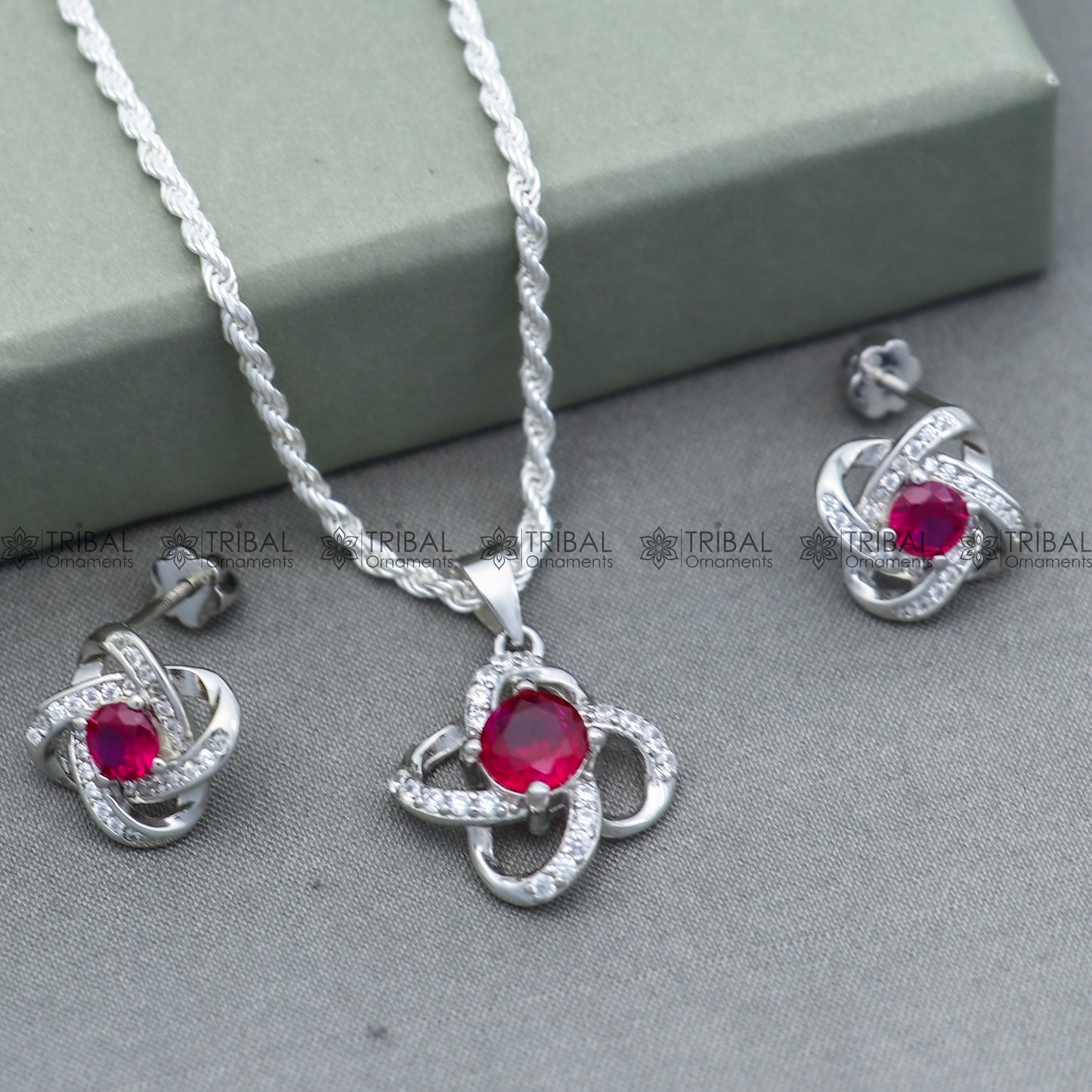 925 Sterling silver flower with Red diamond (rubby )  pendant set nsp963