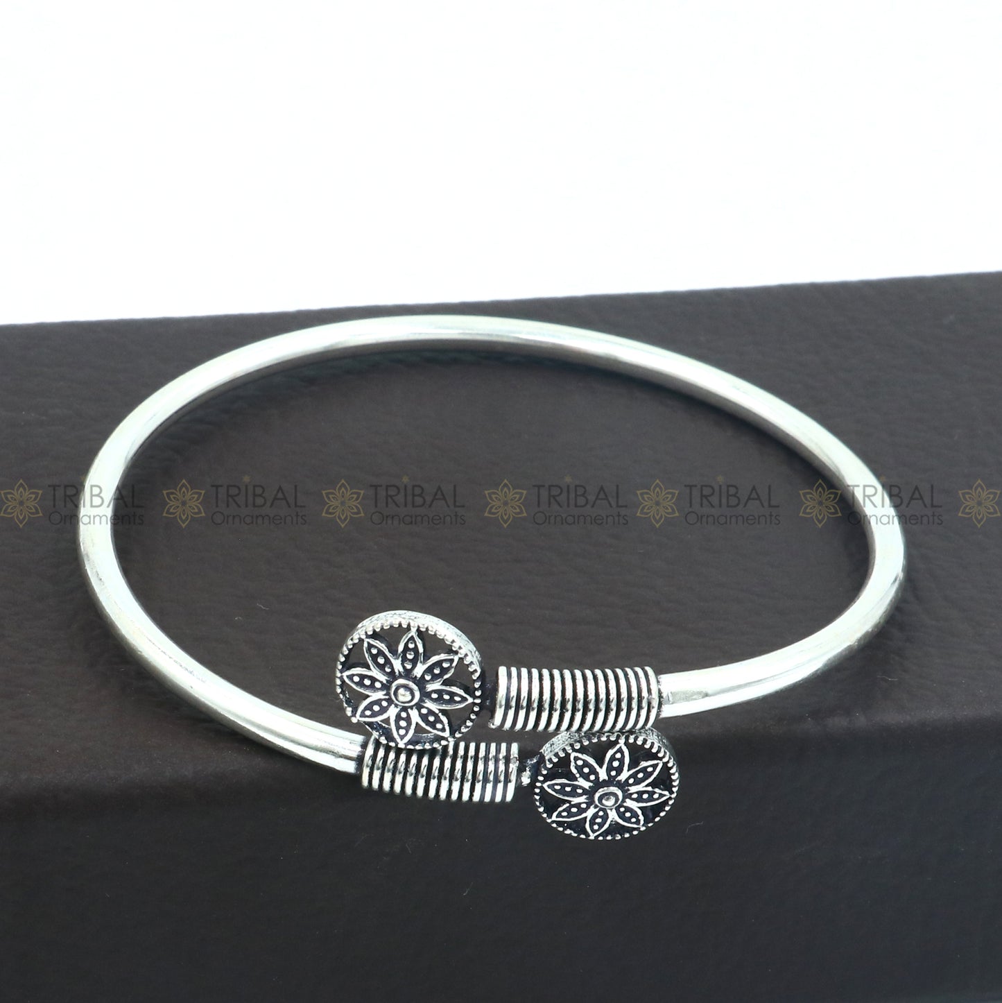 925 sterling silver handmade round shape flower design stylish kada bangle bracelet tribal jewelry nsk870