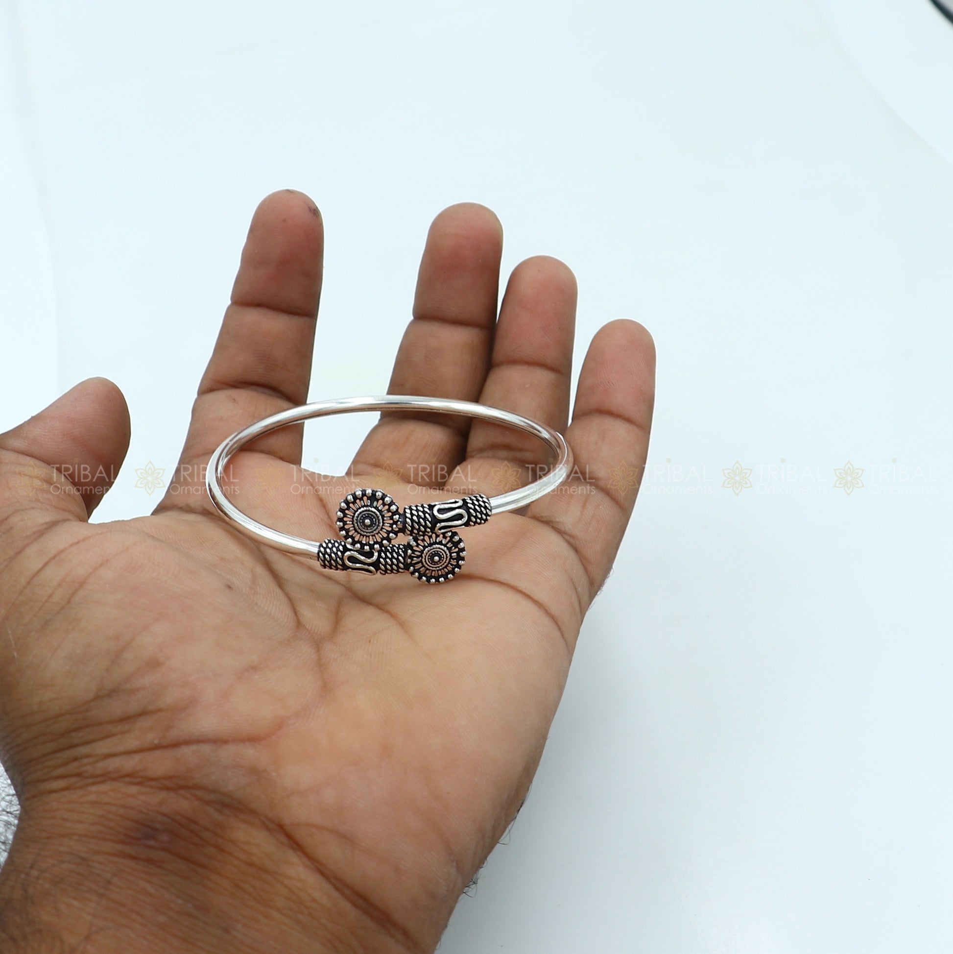 925 sterling silver handmade vintage design stylish kada bangle bracelet tribal jewelry nsk879 - TRIBAL ORNAMENTS