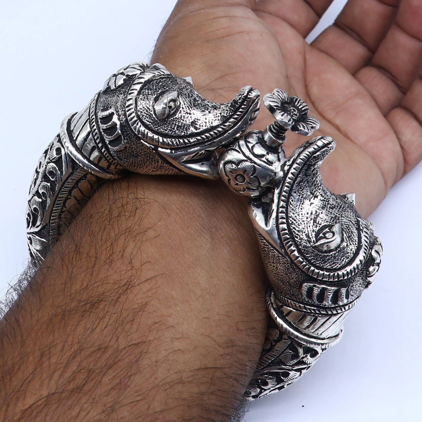 925 sterling silver handmade chitai work elephant face fabulous vintage bangle bracelet kada, garba and dancing ethnic jewelry NSK843