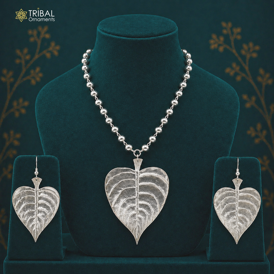 Sterling silver vintage peepal tree leaf pendant with beaded tribal necklace, ethnic jewelry set by TRIBAL ORNAMENTS