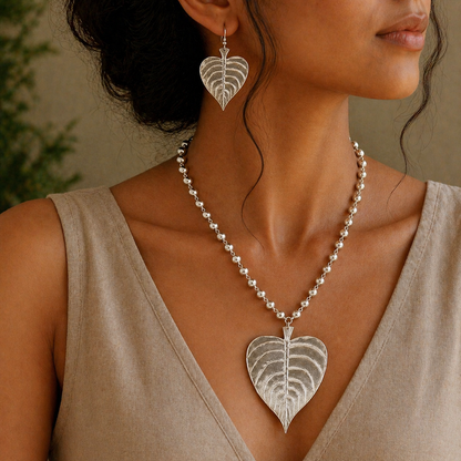 Sterling silver vintage peepal tree leaf pendant with beaded tribal necklace, handcrafted ethnic jewelry set by TRIBAL ORNAMENTS