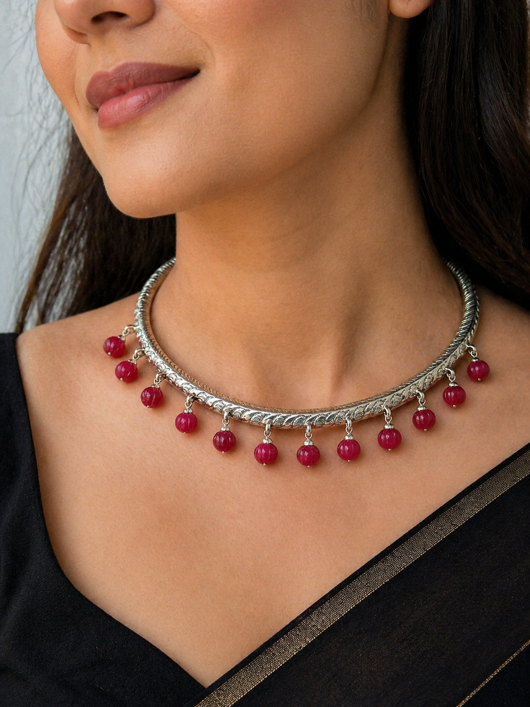Vintage tribal ethnic choker necklace in 92.5 sterling silver with chitai work, featuring traditional Banjara design.