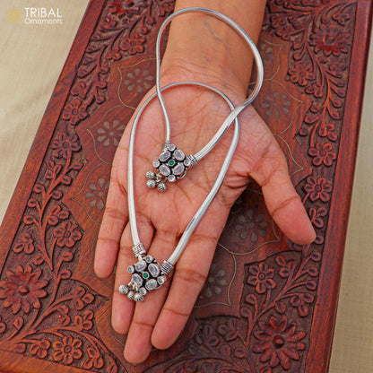 Sterling silver 10.5-inch anklet with stones, foot bracelet, belly dance jewelry from TRIBAL ORNAMENTS, detailed close-up of ank752 design.