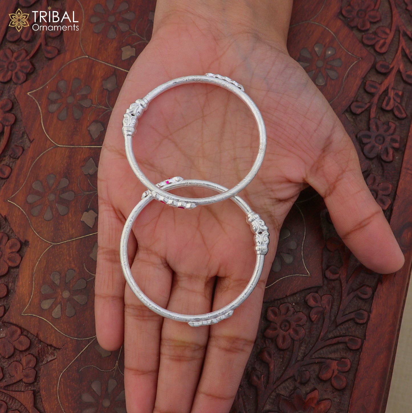 Sterling silver baby bangle jewelry for kids, stylish design by TRIBAL ORNAMENTS, shown in image bbk219_6.jpg