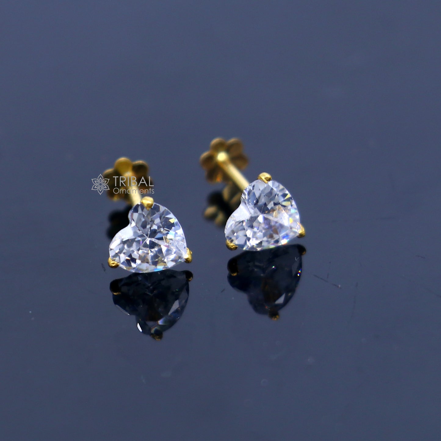 14Kt yellow gold white diamond stud earring for unisex er193