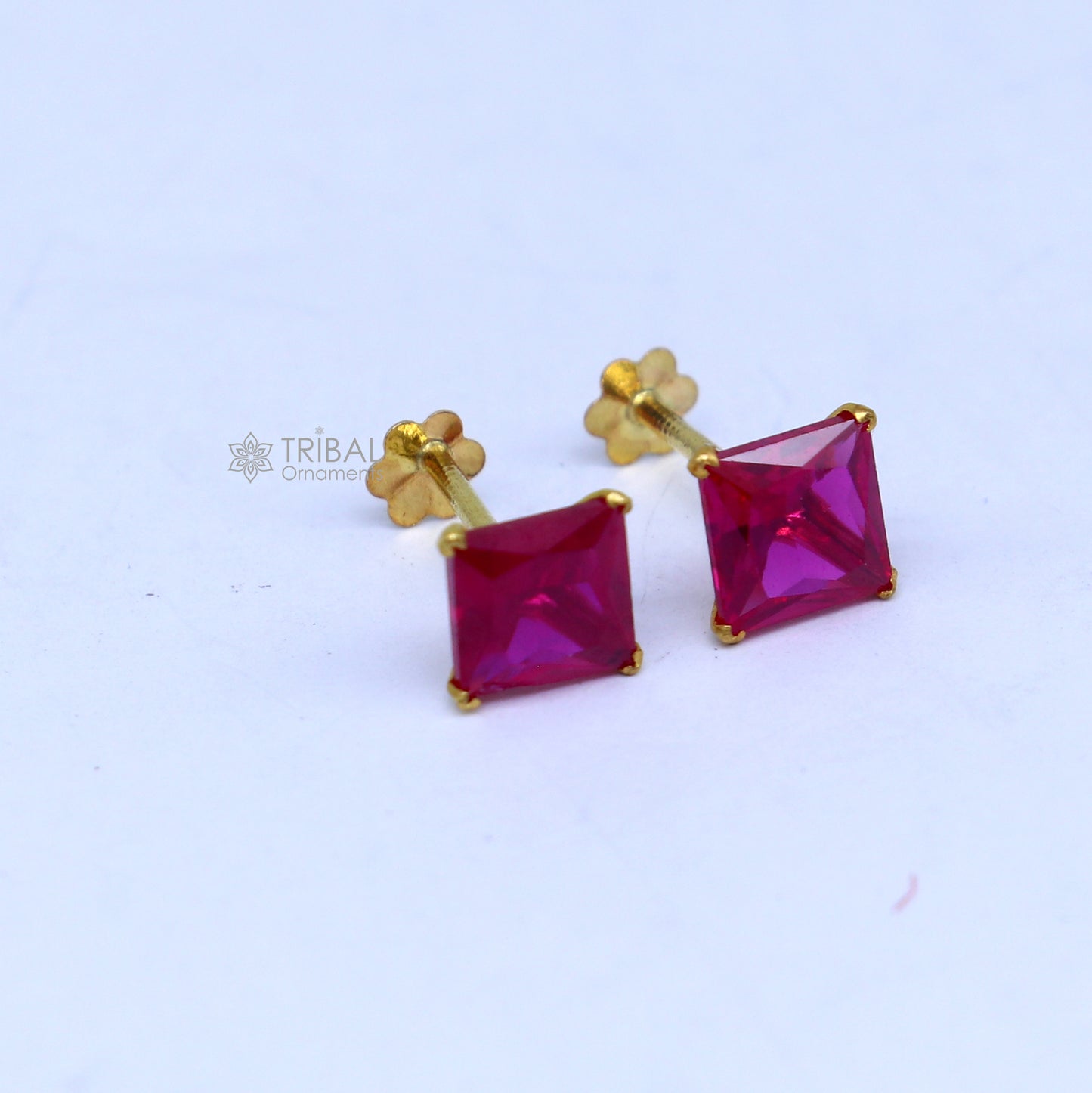 14Kt yellow gold pink diamond stud earring for unisex er197