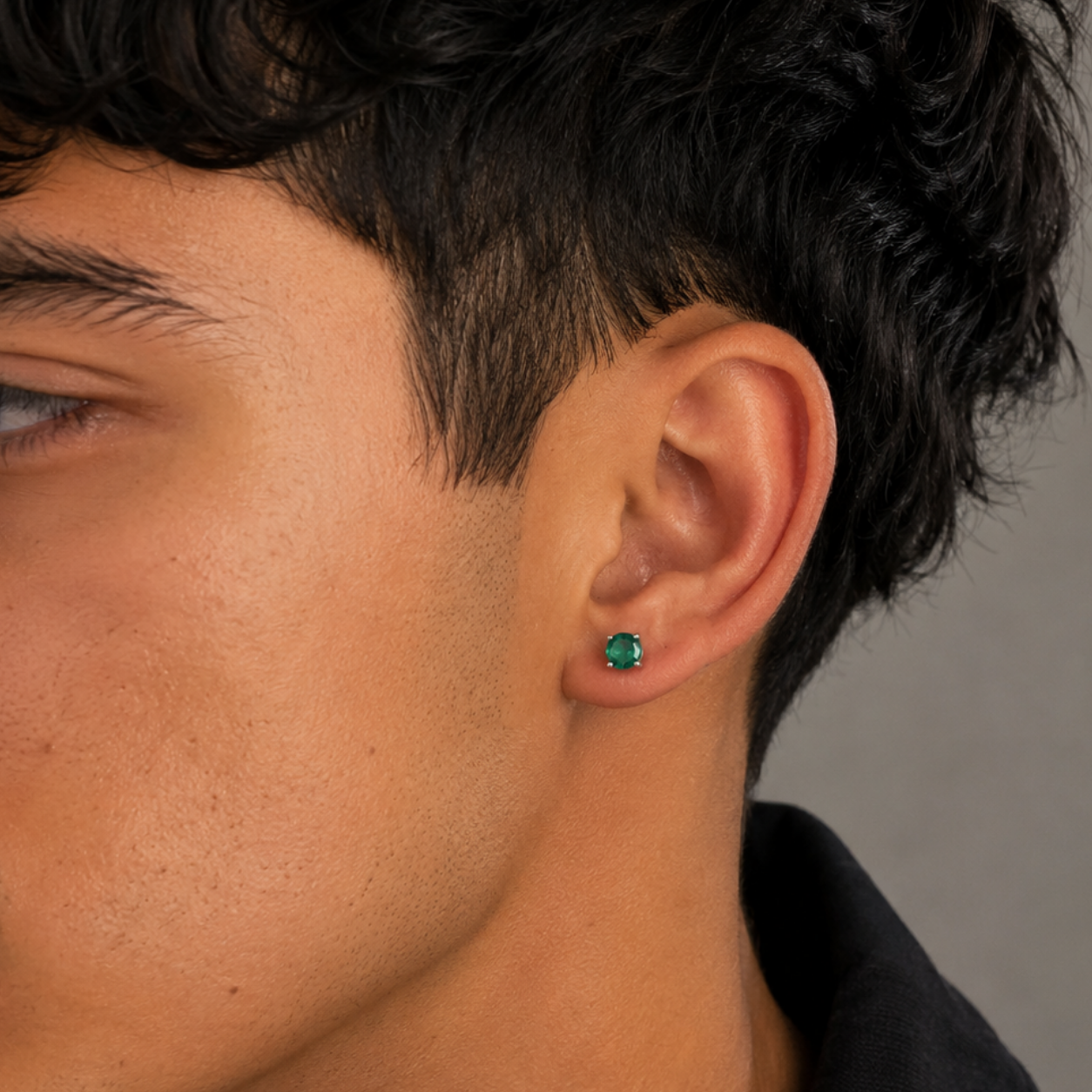 Sterling silver round green stone stud earring, unisex jewelry by TRIBAL ORNAMENTS featuring a polished, elegant design.