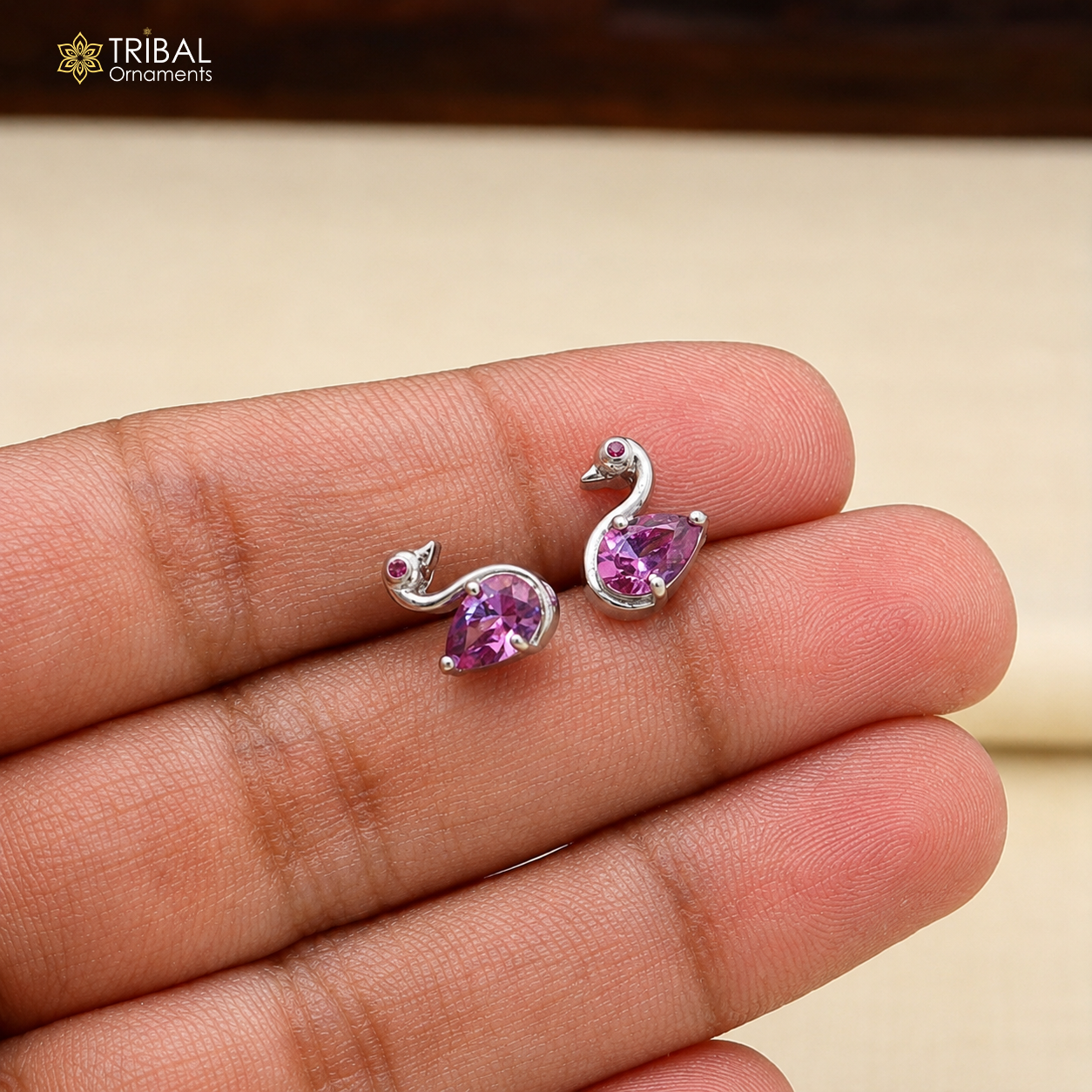 925 sterling silver gorgeous swan shape pink stone stud earring jewelry er329