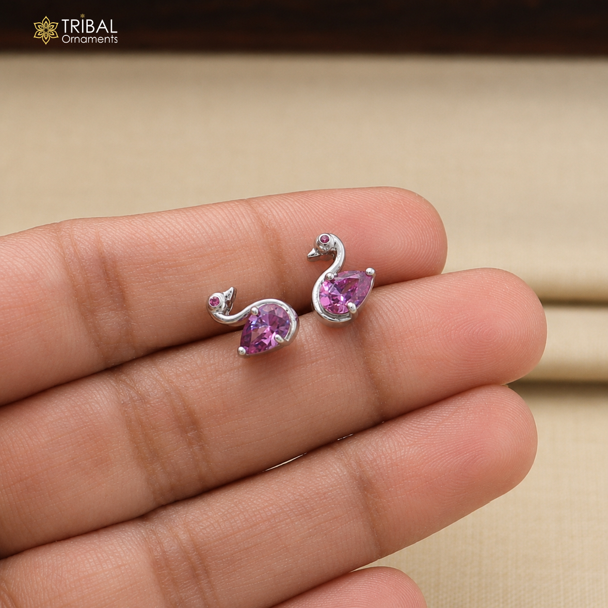 925 sterling silver gorgeous swan shape pink stone stud earring jewelry er331
