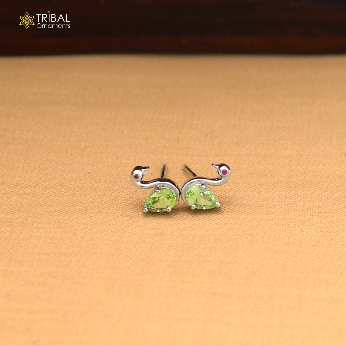 925 sterling silver gorgeous swan shape stone stud earring jewelry er332