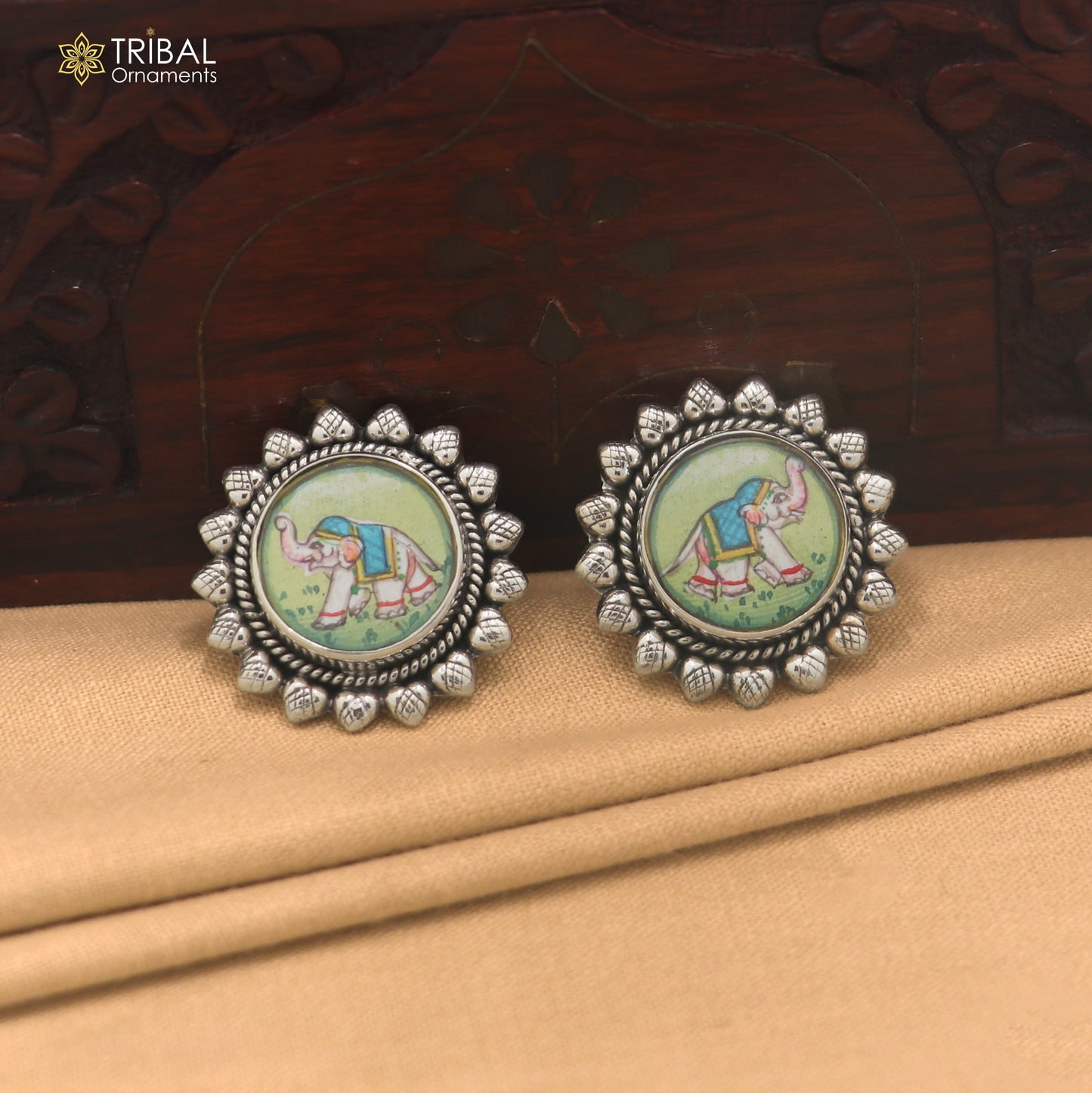 925 sterling silver elephant miniature art Painting stud earring er342