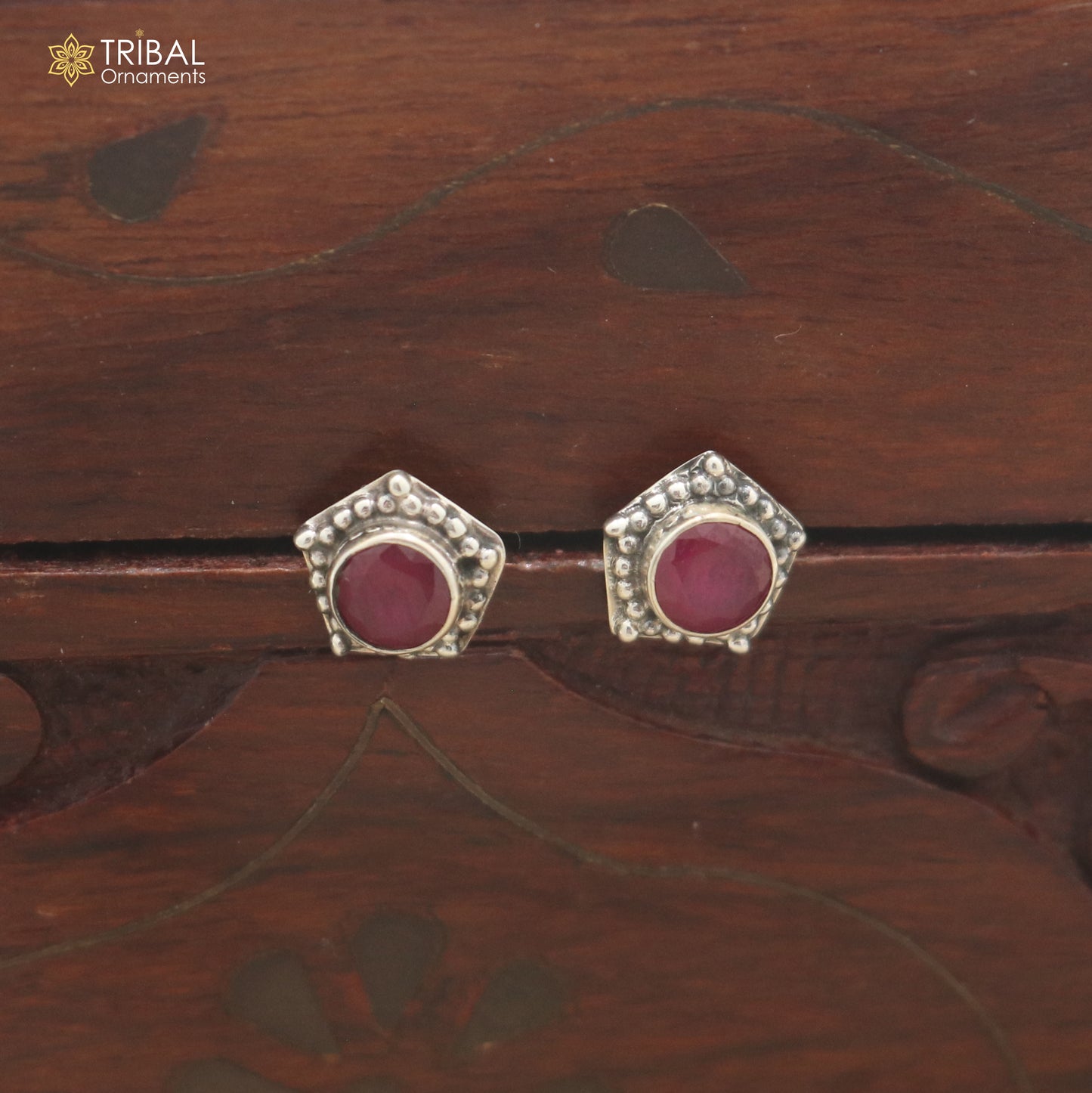 925 sterling silver round shape pink stone stud earring best unisex jewelry er354