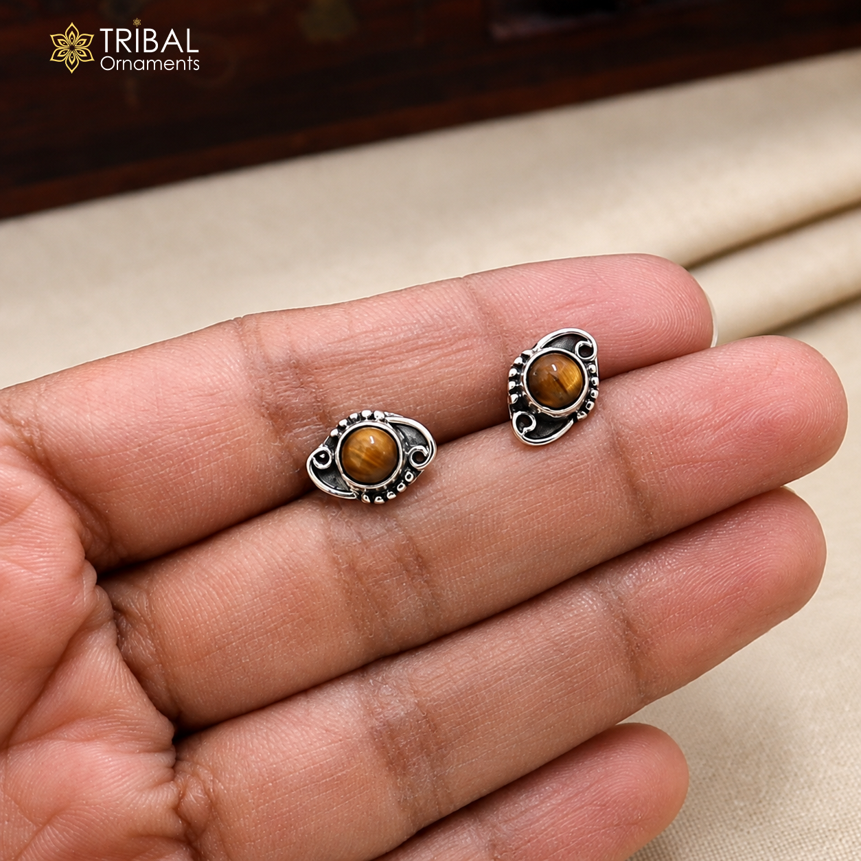 925 sterling silver round shape brown stone stud earring best unisex jewelry er359