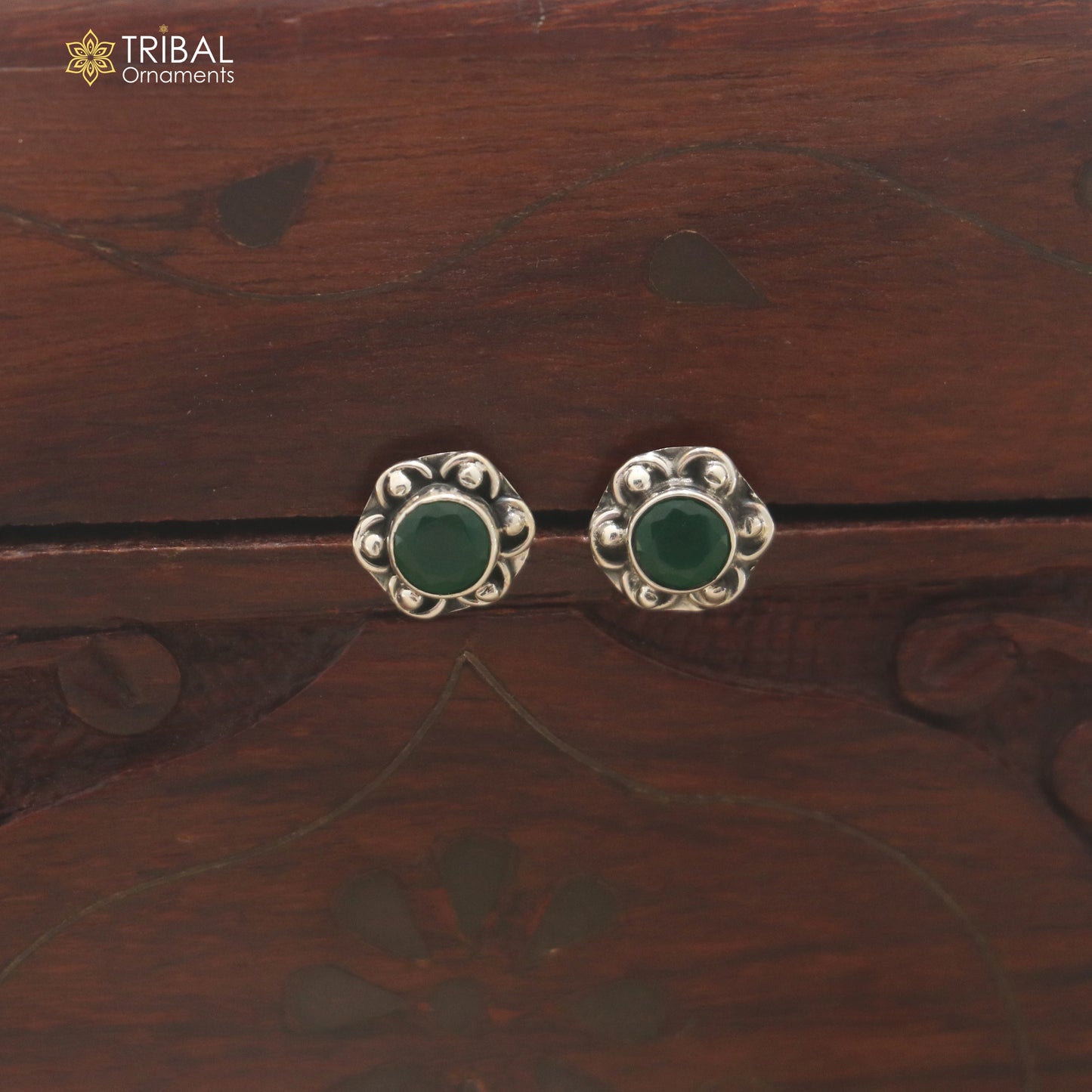 925 sterling silver round shape green stone stud earring best unisex jewelry er361
