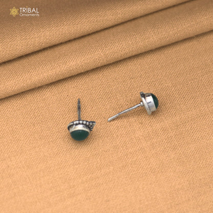 925 sterling silver round shape green stone stud earring best unisex jewelry er365