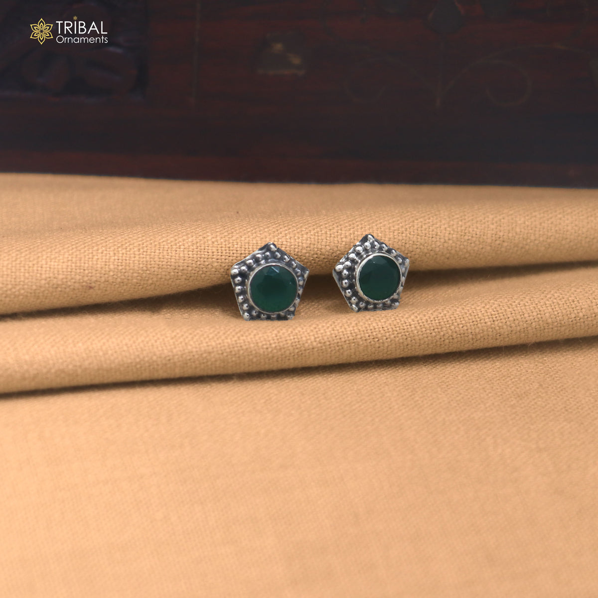 925 sterling silver green stone stud earring best jewelry er394
