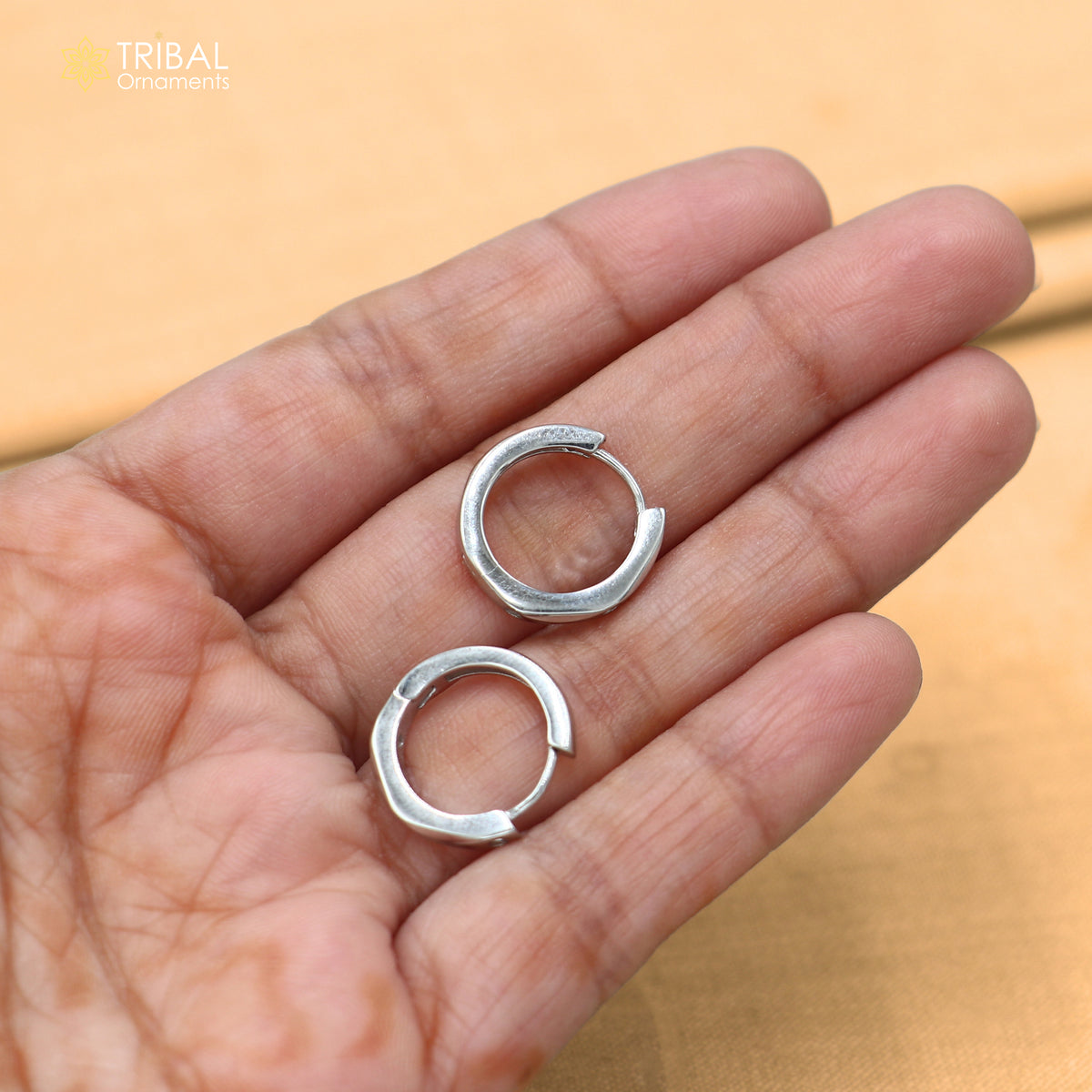 925 sterling silver zircon stone hoop earring er436