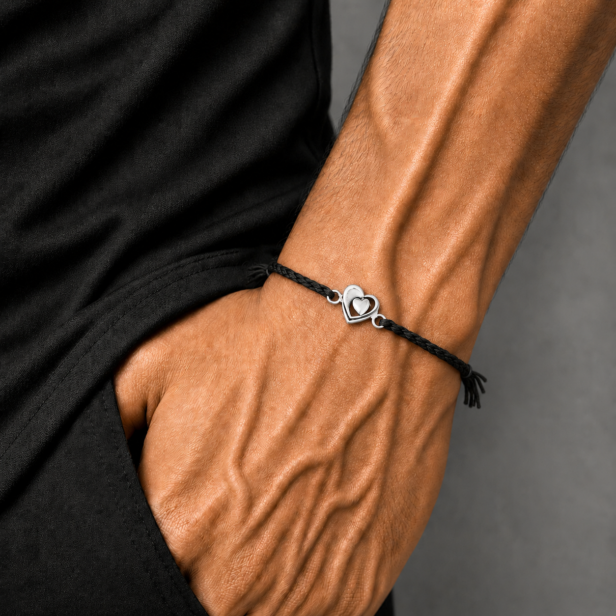 925 Sterling silver heart design thread rakhi bracelet rk340
