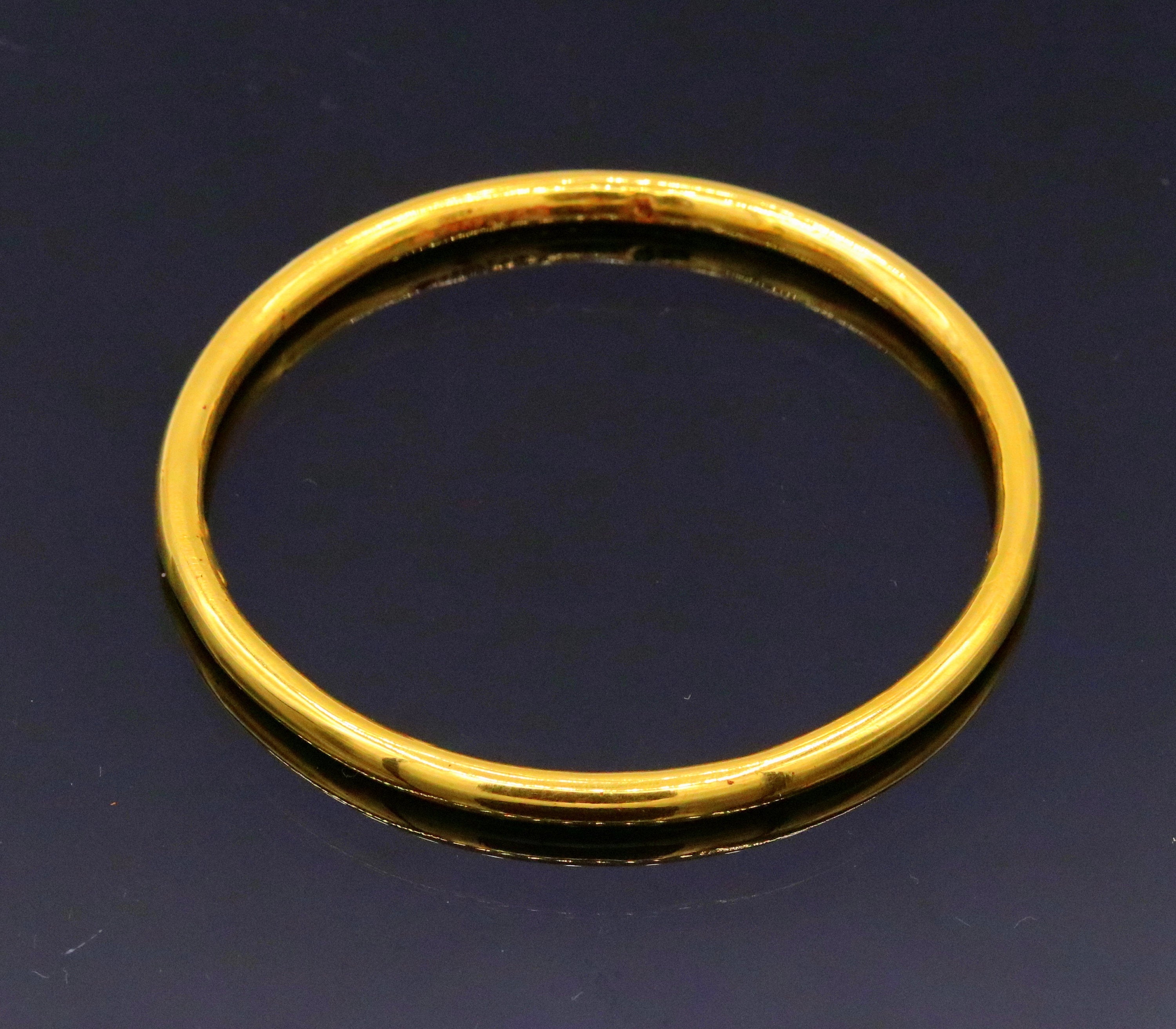 7mm 14k Yellow Gold Bangle Bracelet | Icing On The Ring | 7001259