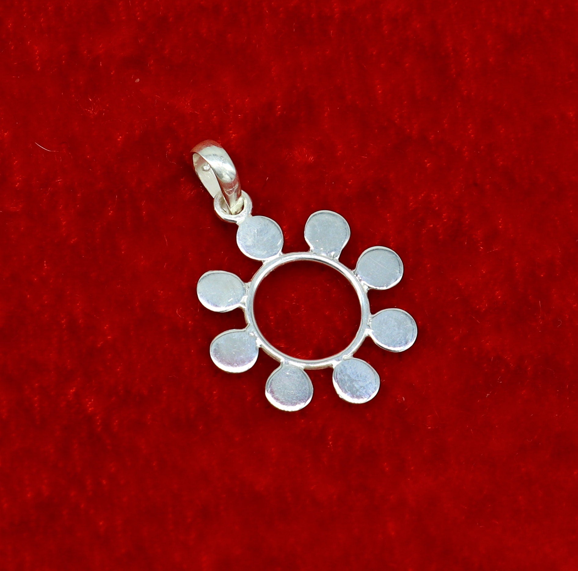 925 pure silver vintage design fabulous Flower style pendant, fabulous unisex gifting pendant, customized pendant jewelry ssp420 - TRIBAL ORNAMENTS