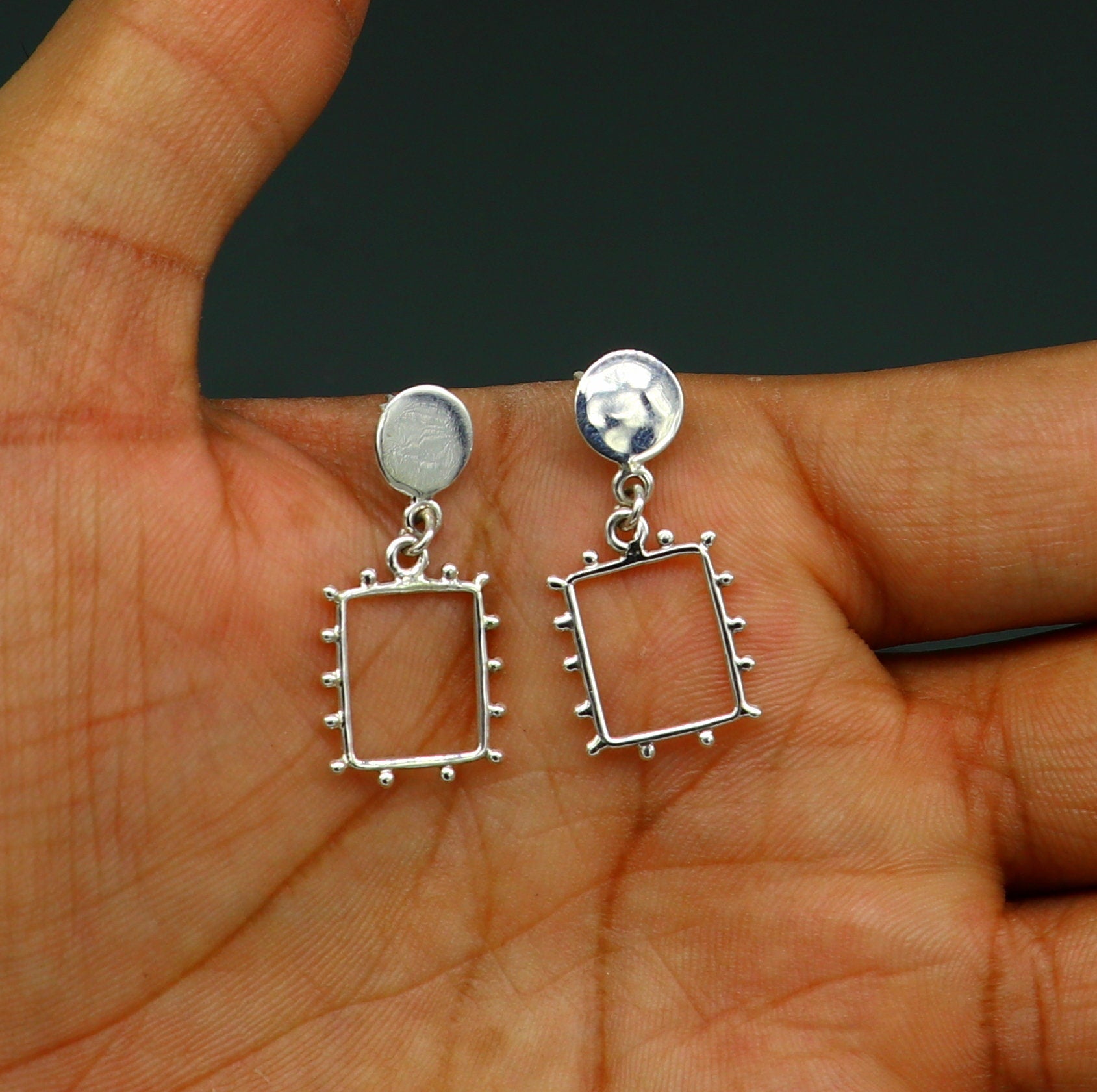 Square shape 925 sterling silver shiny drop dangle hoops earring, excellent brides collection, best gifting earrings from India ear692 - TRIBAL ORNAMENTS