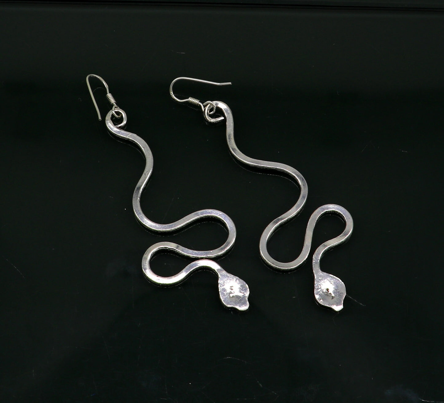 Pure 925 sterling silver handmade snake design hoop earring, excellent designer unique stylish vintage antique earring brides jewelry ear604