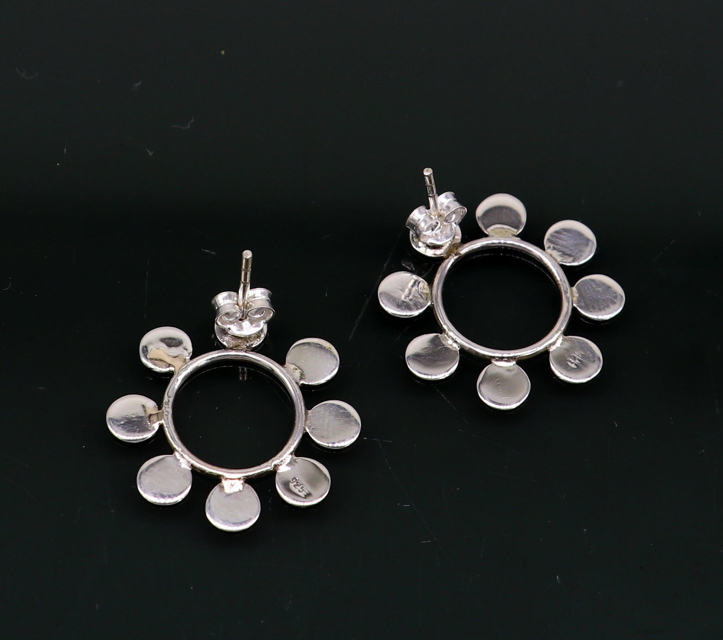 Amazing customized pure e925 sterling silver flower stud earring, excellent fancy elegant dainty light weight earrings best gifting ear658 - TRIBAL ORNAMENTS