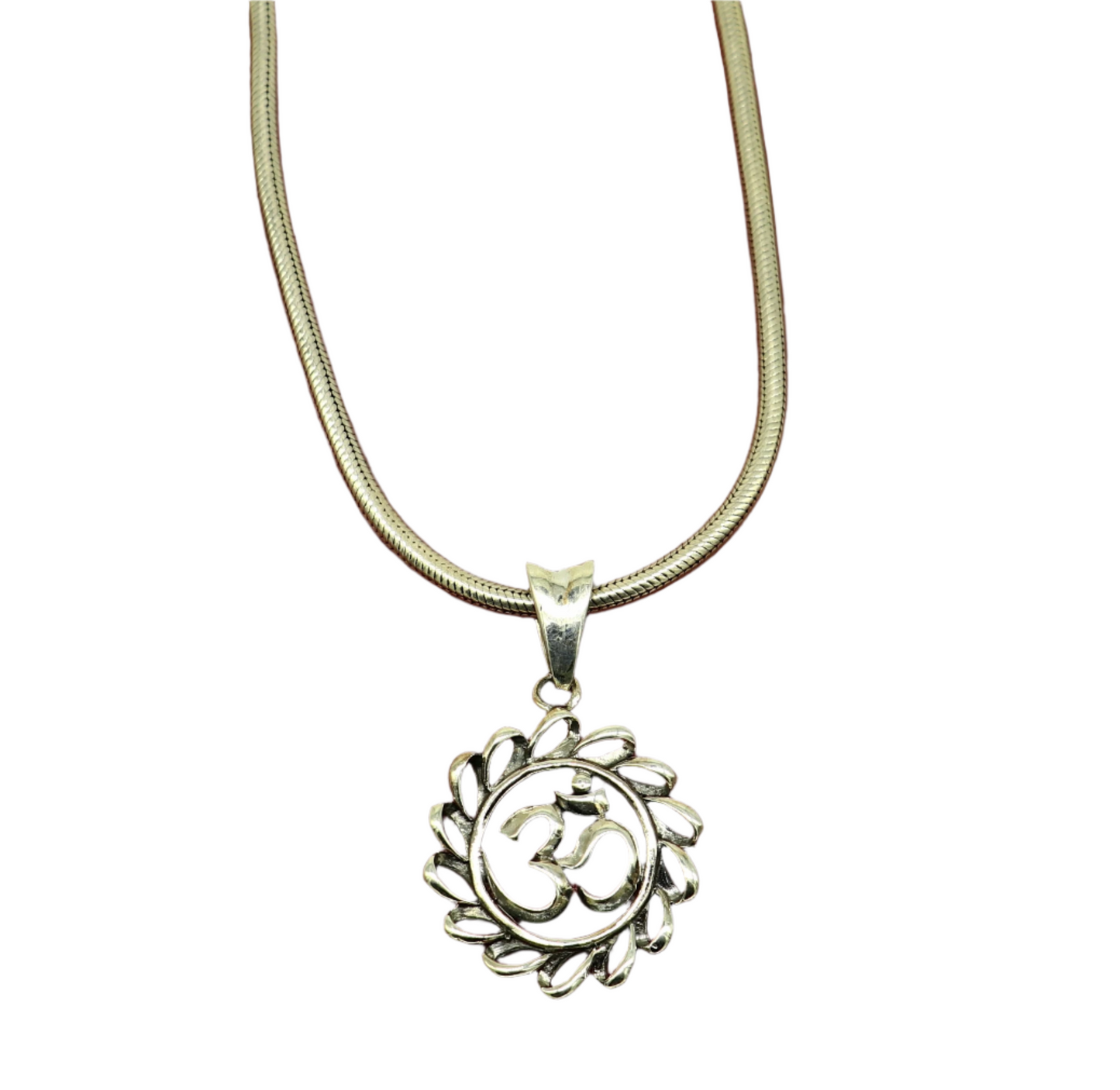 925 sterling silver handmade Hindu mantra 'Aum' OM pendant, amazing stylish unisex pendant locket personalized jewelry tribal jewelry ssp440