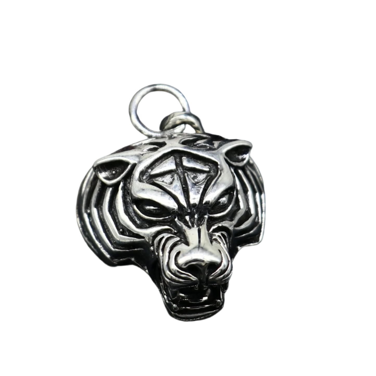 Elegant divine 925 sterling silver handmade tiger face design pendant solid pendant, best unisex gifting jewelry from india ssp1458