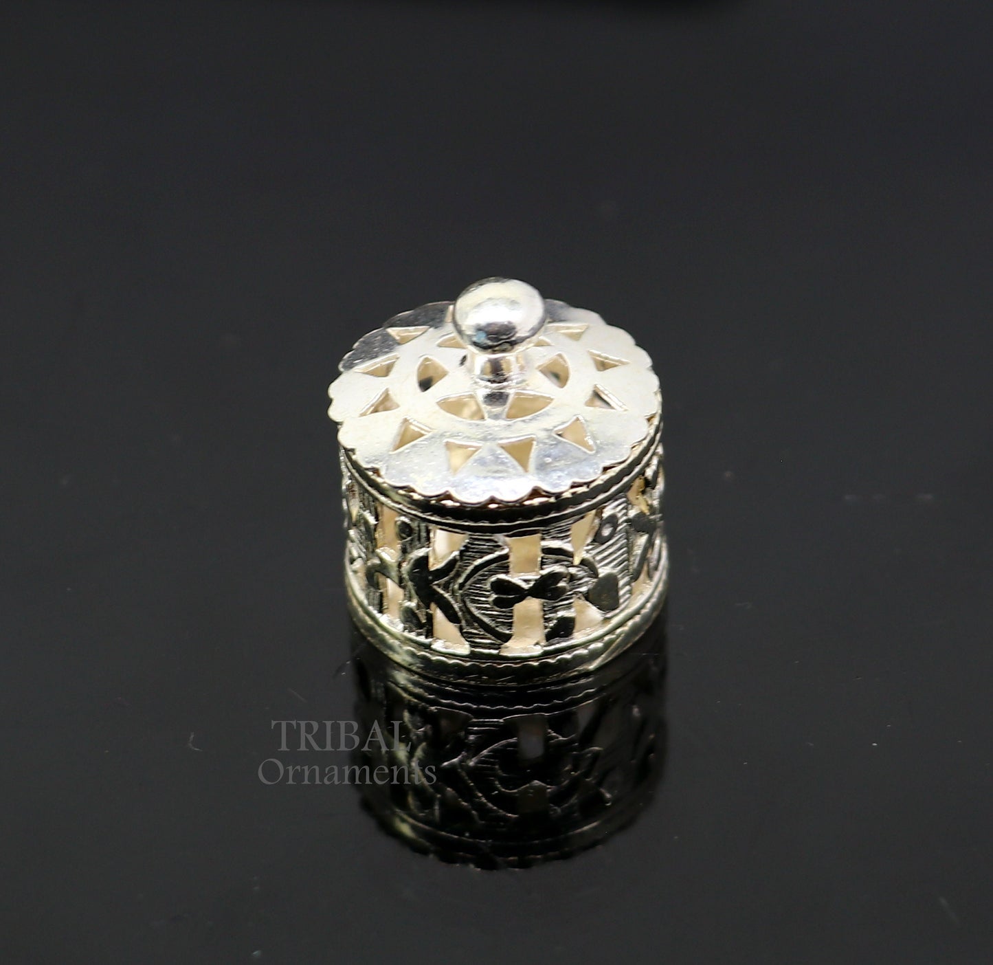 Exclusive small kapoor holding box or perfune attar holding box 925 sterling silver trinket box, container box, small jewelry box, stb1024