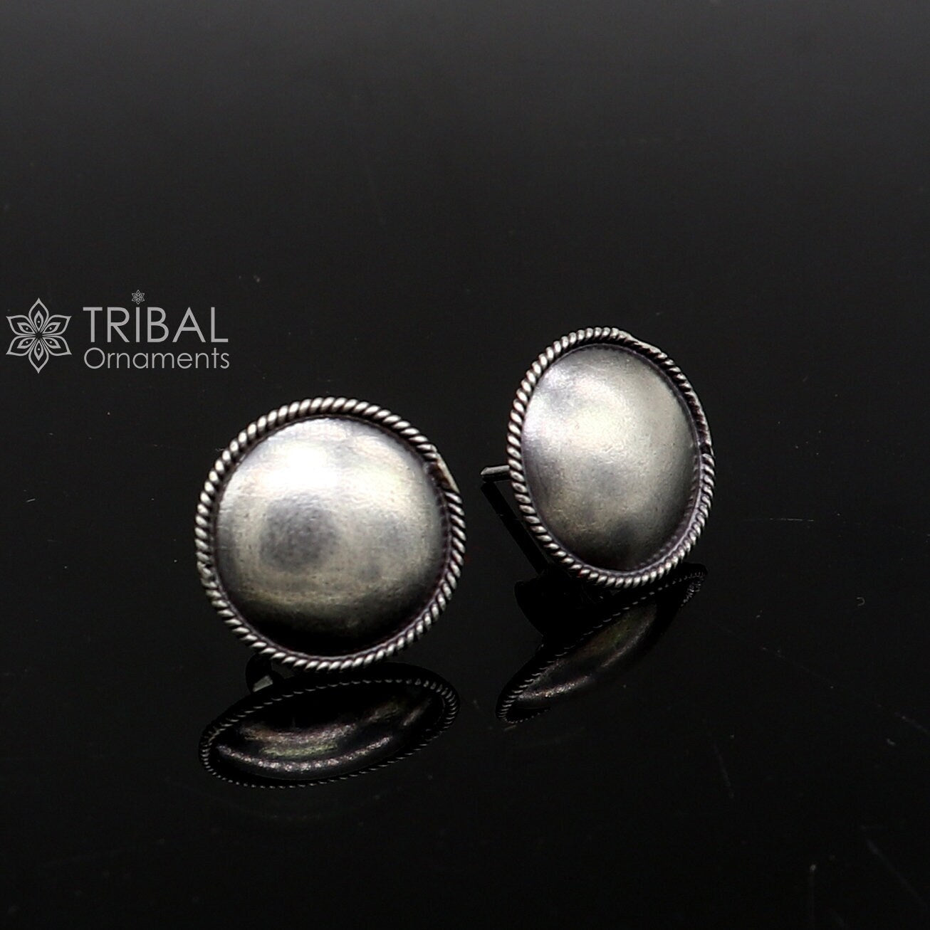 Vintage design 925 sterling silver plain handmade 18MM round design fabulous Stud earrings tribal jewelry from india  S1305 - TRIBAL ORNAMENTS