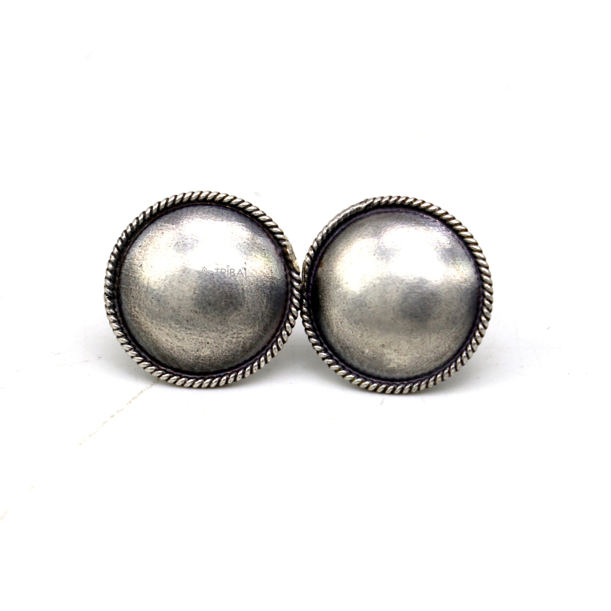 Vintage design 925 sterling silver plain handmade 18MM round design fabulous Stud earrings tribal jewelry from india  S1305 - TRIBAL ORNAMENTS