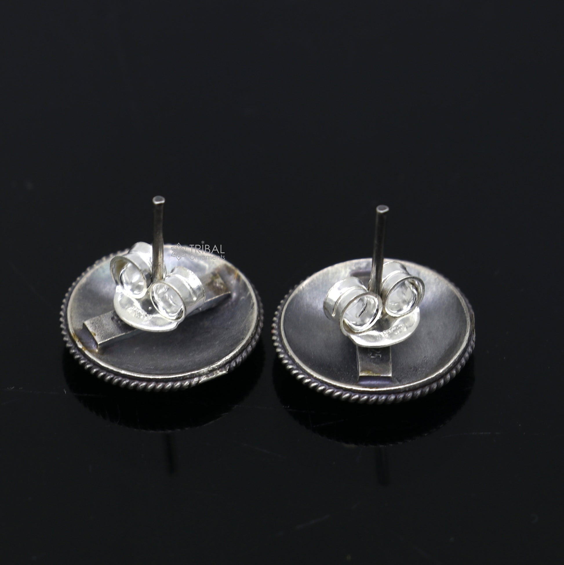 Vintage design 925 sterling silver plain handmade 18MM round design fabulous Stud earrings tribal jewelry from india  S1305 - TRIBAL ORNAMENTS