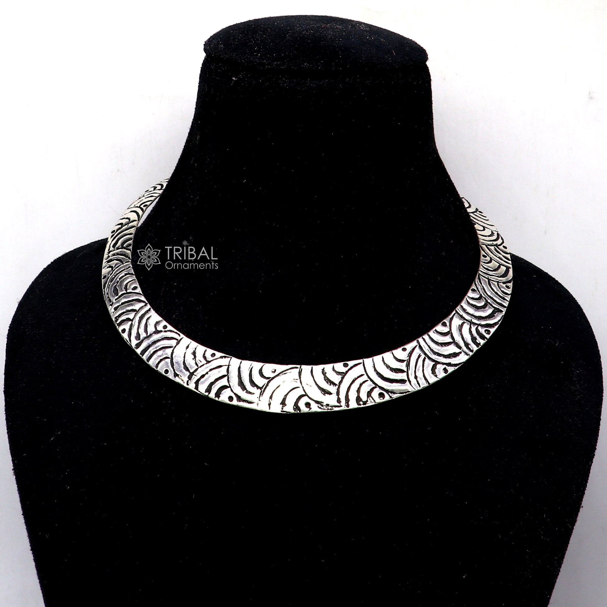 Vintage Indian traditional style trendy 925 sterling silver chitai work Chokar necklace, choker tribal jewelry SET680 - TRIBAL ORNAMENTS