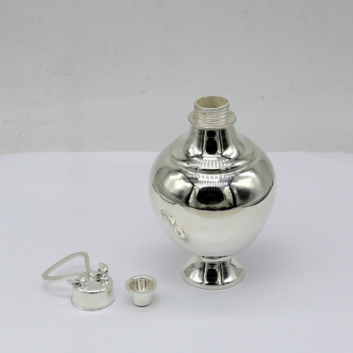 925 sterling silver handmade plain design holy divine Gangjali, Silver Gangajal pot, best silver water pot kalash puja utensils  su1296