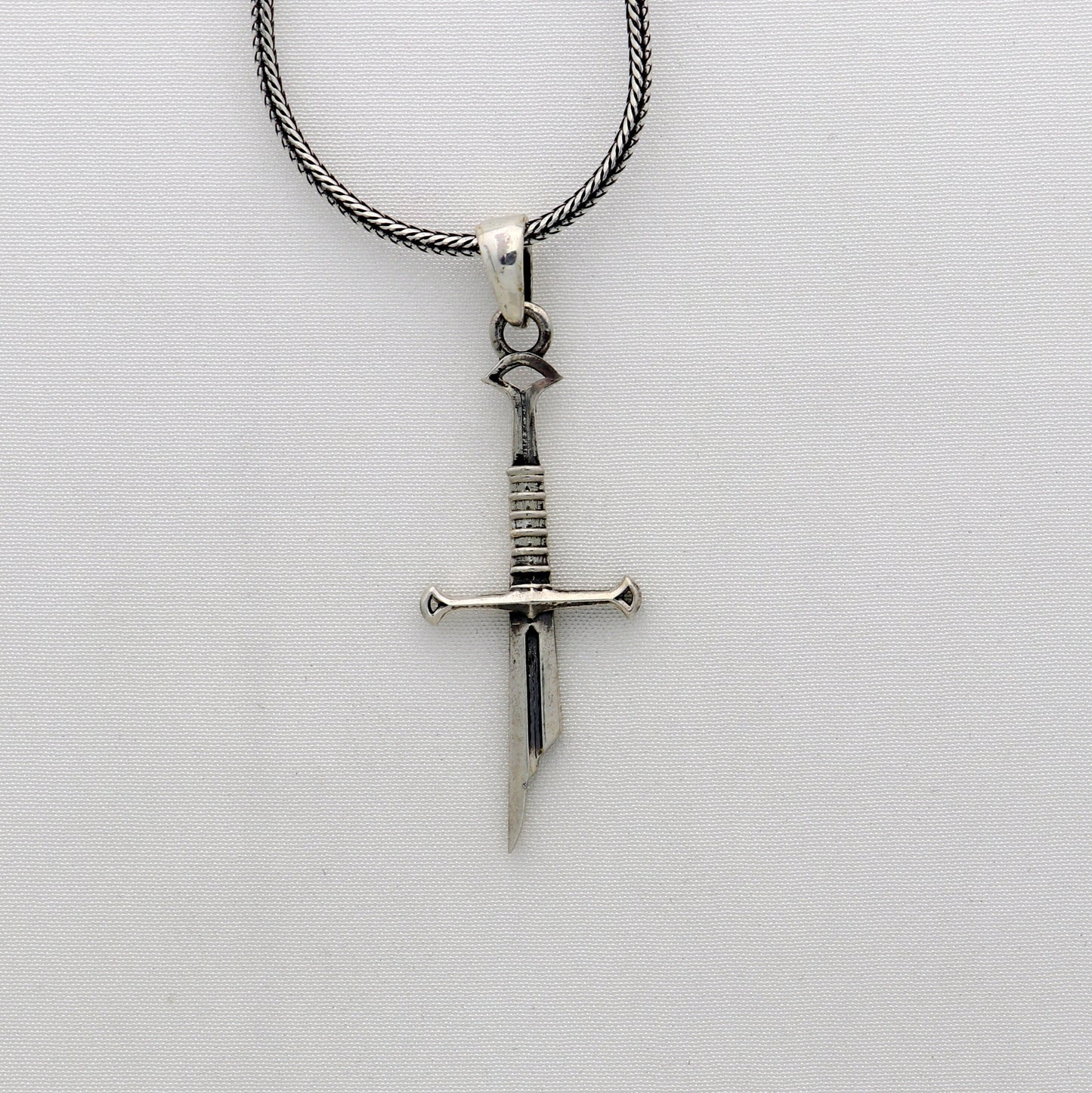 Pure 925 sterling silver handmade small sword pendant amazing designer pendant unisex divine jewelry nsp816