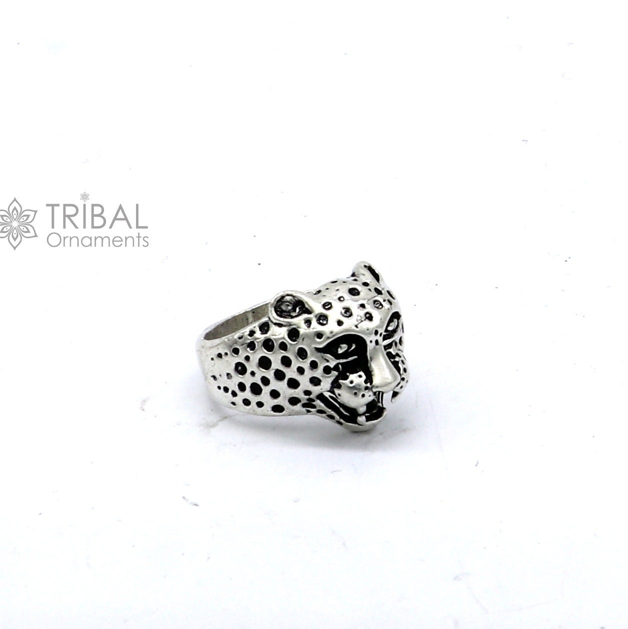 92.5% sterling silver handmade king leopard face for men's and boys gifting, stylish luxury lion ring  sr710