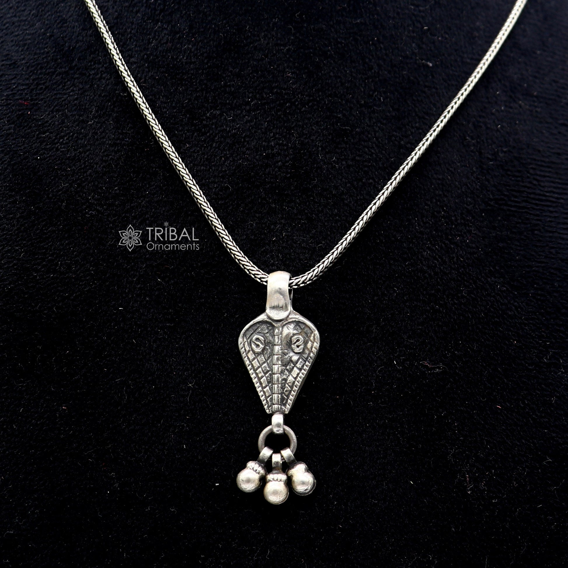 925 sterling silver unique india vintage design cultural pendant, amazing pendant jewelry tribal jewellery nsp840 - TRIBAL ORNAMENTS