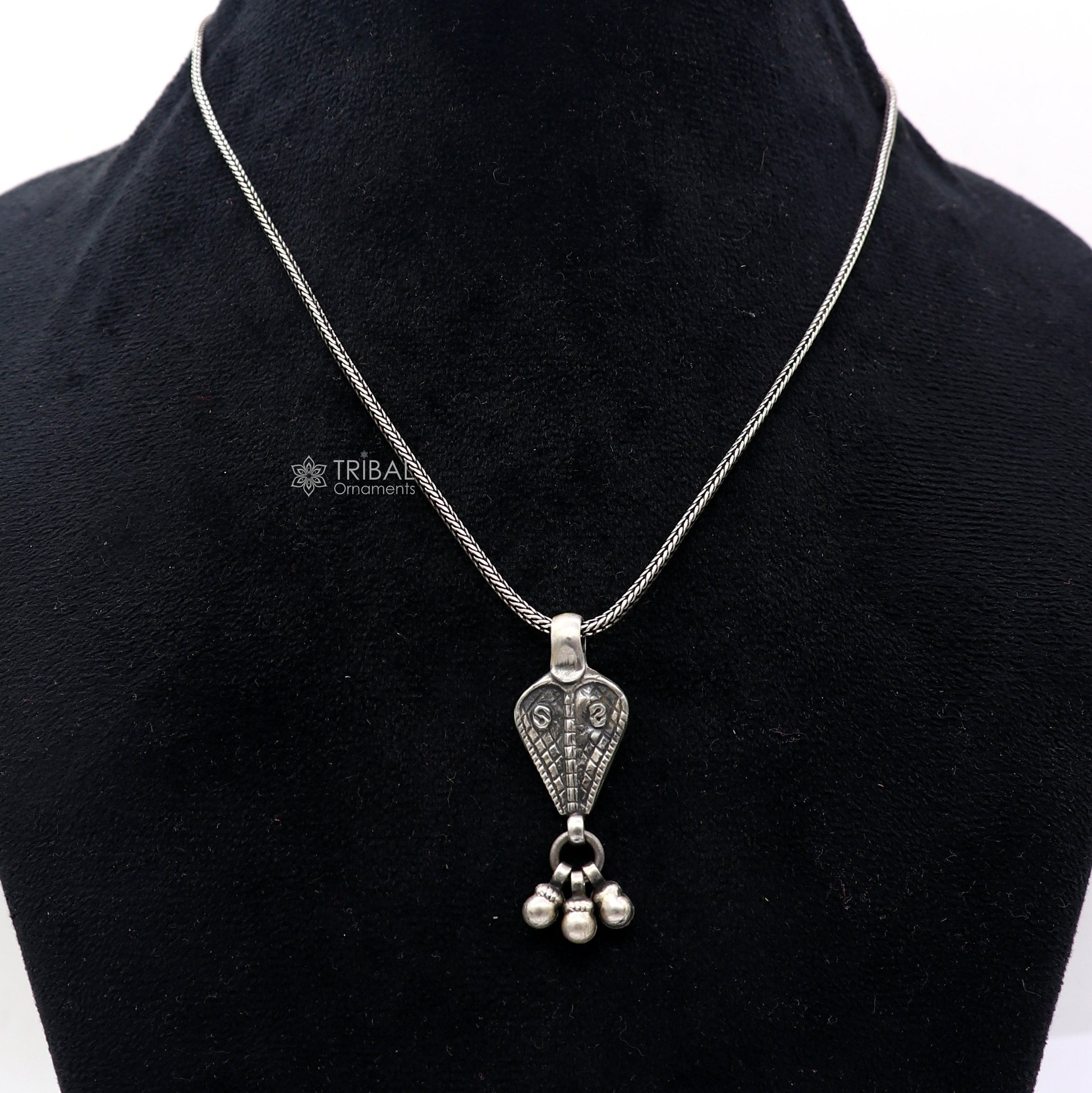 925 sterling silver unique india vintage design cultural pendant, amazing pendant jewelry tribal jewellery nsp840 - TRIBAL ORNAMENTS