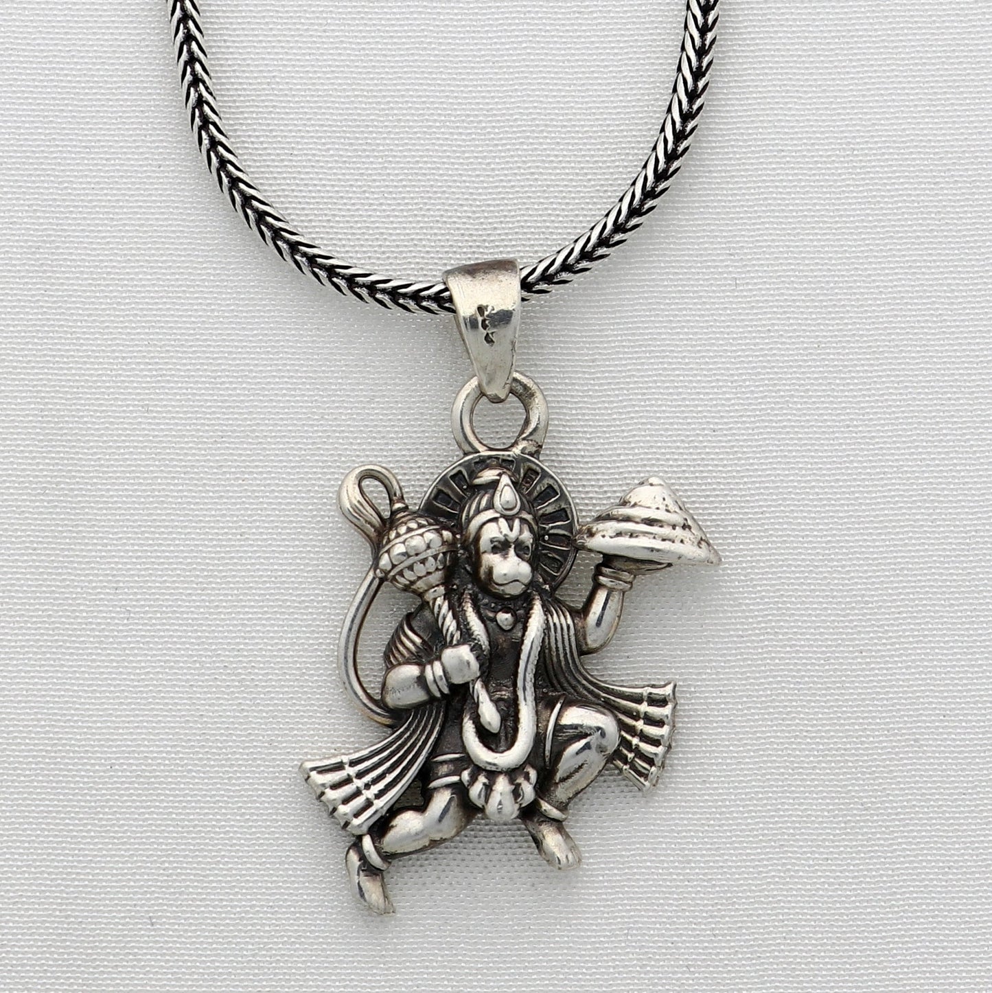 925 sterling silver handmade Hindu idol God Lord hanuman flying pendant, amazing divine lord bajarangbali pendant gifting jewelry NSP814