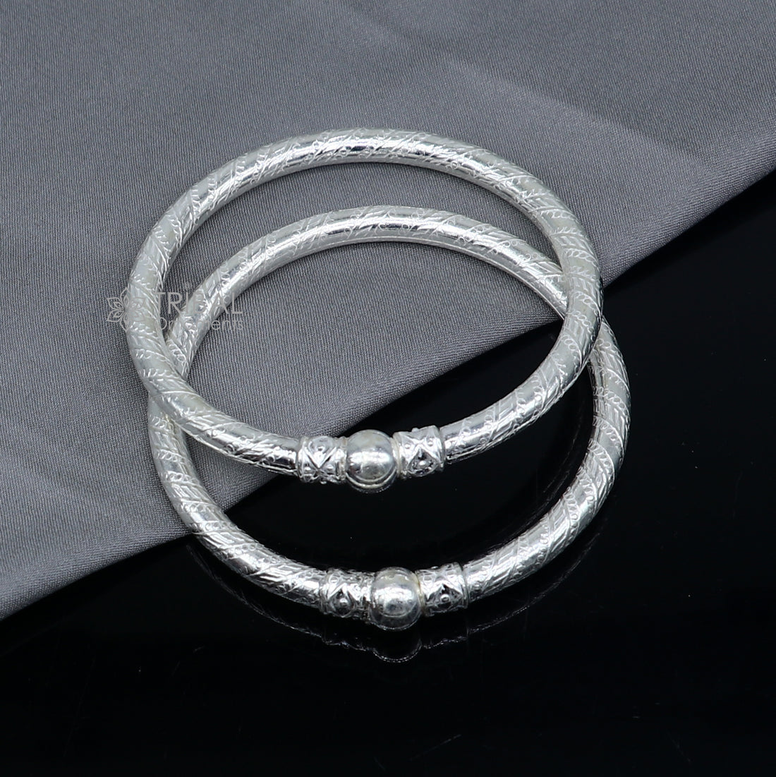 925 sterling silver handmade plain Ball design bangle bracelet kada jewelry, unique ball kada bangle for girls nba432 - TRIBAL ORNAMENTS