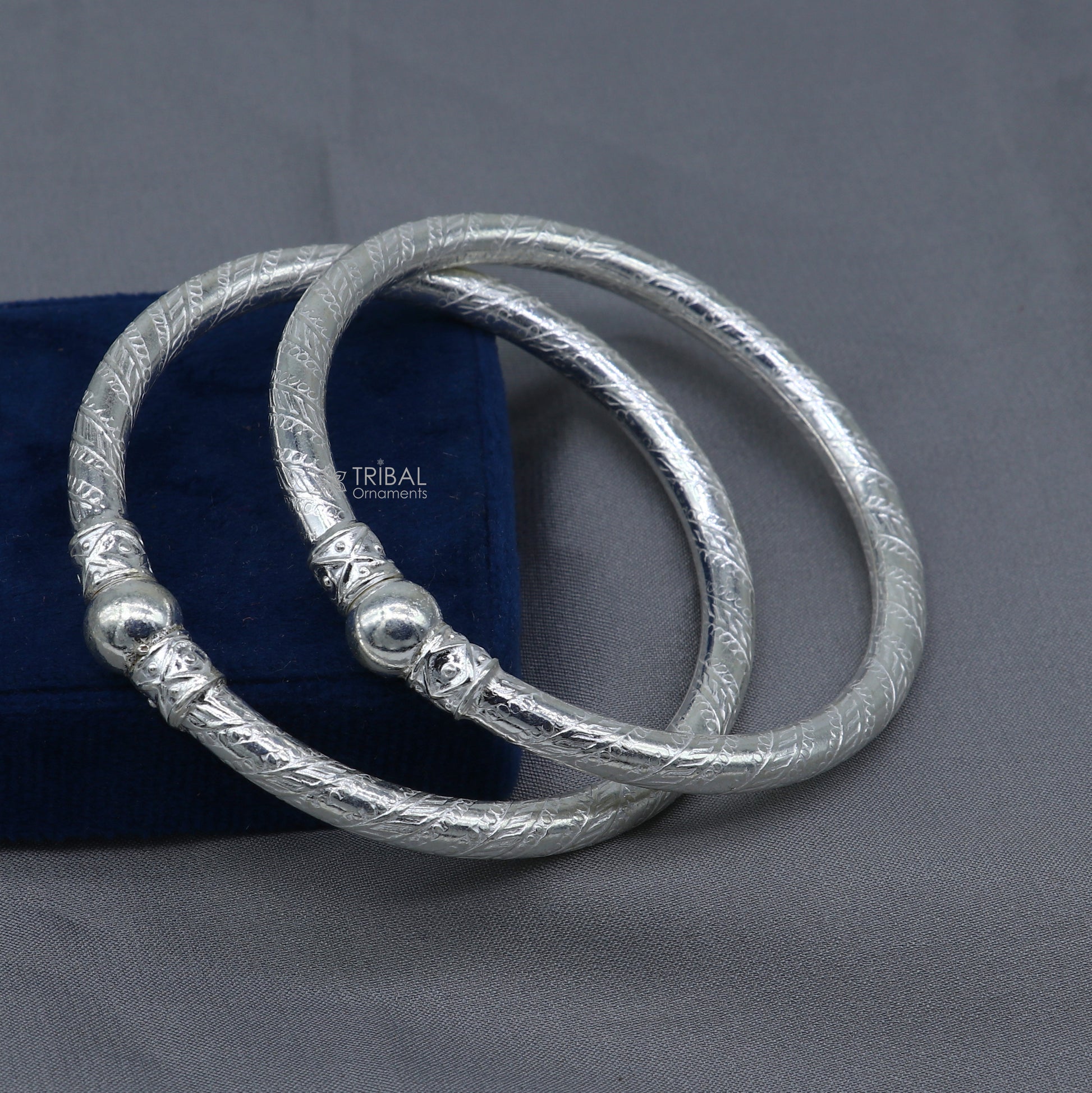 925 sterling silver handmade plain Ball design bangle bracelet kada jewelry, unique ball kada bangle for girls nba432 - TRIBAL ORNAMENTS