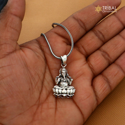 925 sterling silver Ganesha pendant with chain, tribal jewelry design, detailed Hindu deity ornament, tribal ornaments NSP1101.