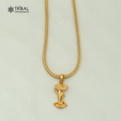 925 sterling silver Sudarshan chakra pendant featuring intricate tribal design, divine jewelry piece by TRIBAL ORNAMENTS.