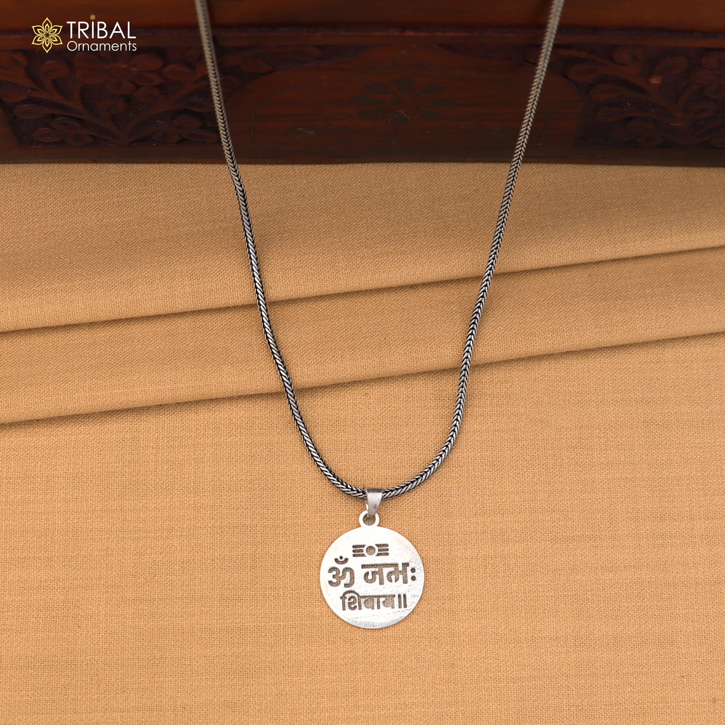 925 sterling silver Om namah shivay mantra unisex pendant nsp1184