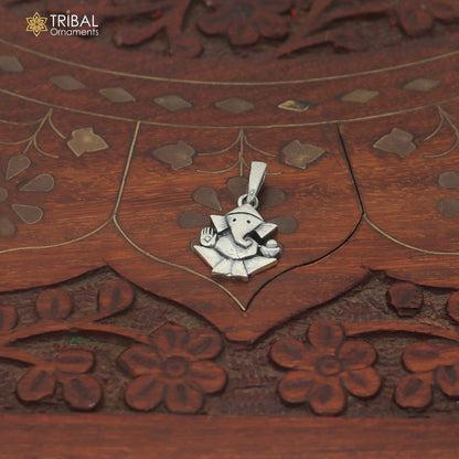 925 Sterling silver Ganesha Pendant unisex jewelry nsp1189