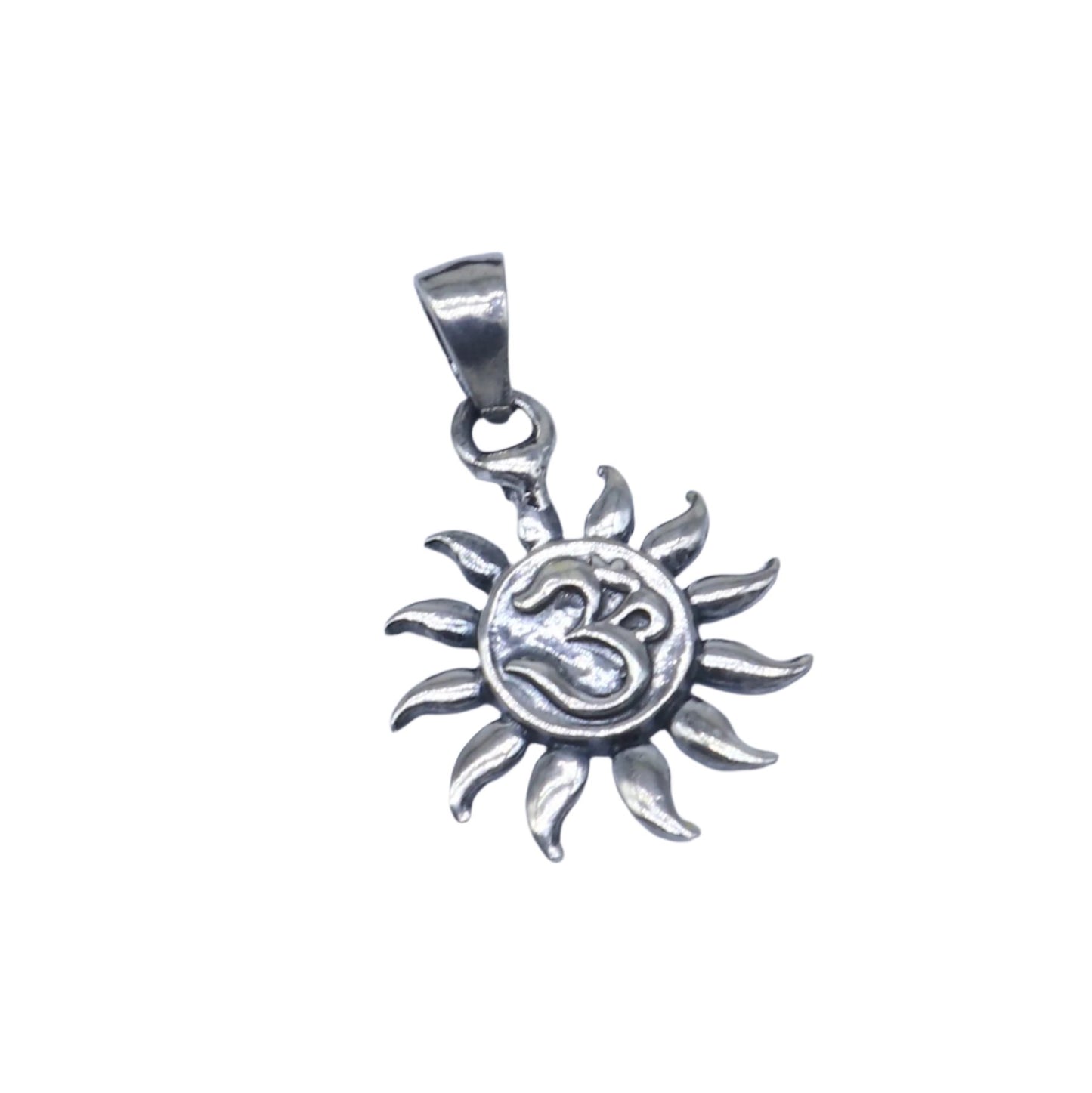 925 Sterling silver handmade  om design ( shiva mantra ) pendant nsp863