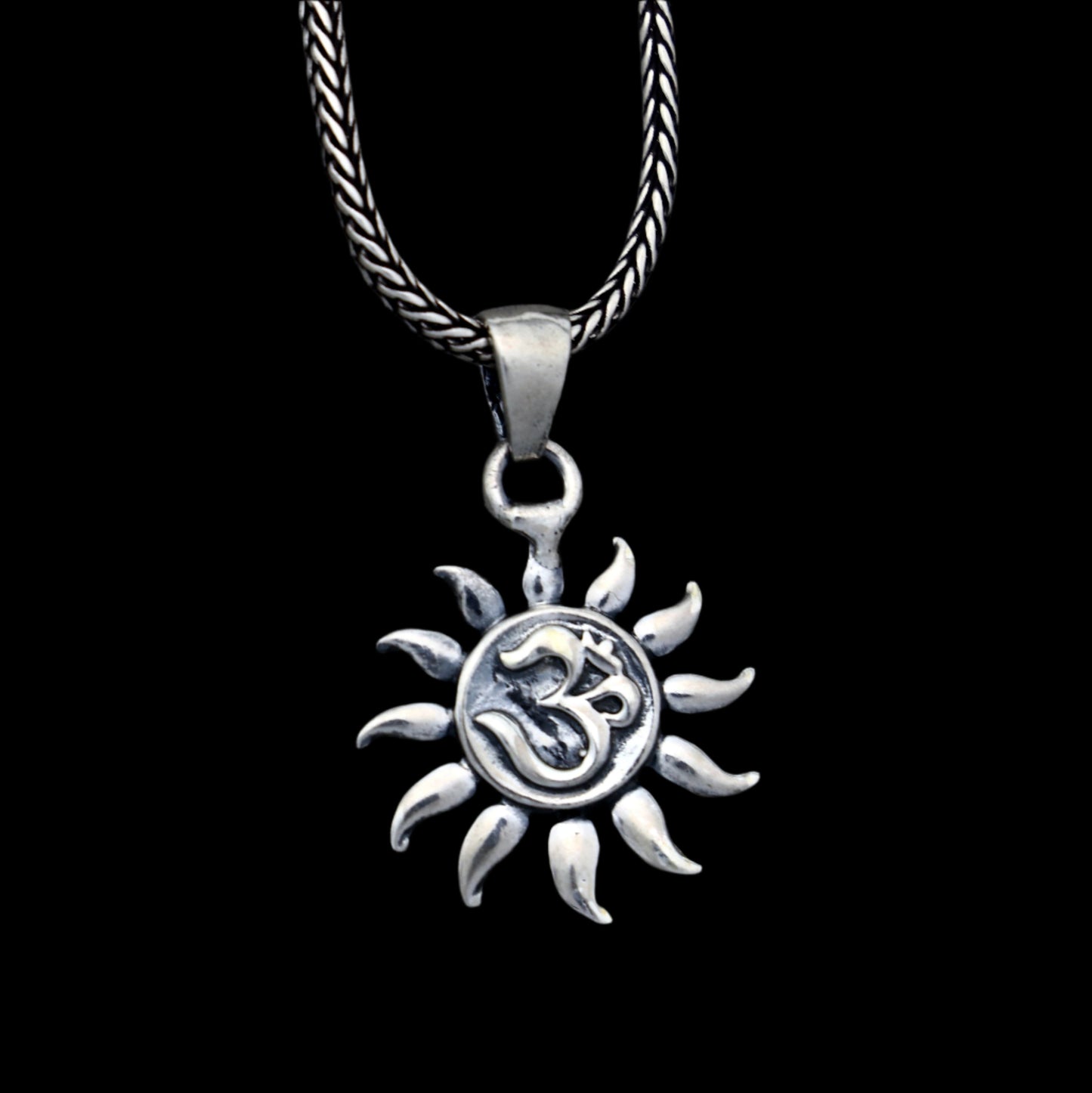 925 Sterling silver handmade  om design ( shiva mantra ) pendant nsp863