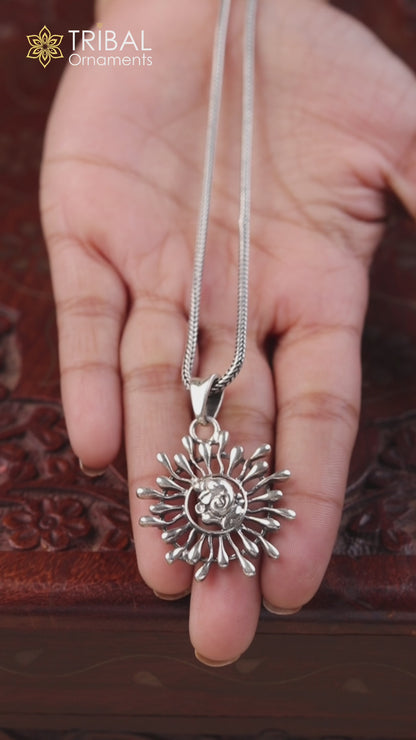 925 sterling silver idol Ganesha floral pendant, amazing personalized jewelry ssp476